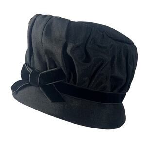 Vintage Black Pleated Ruched Cloche Hat w Brim Velvet Ribbon Bow Union Tag